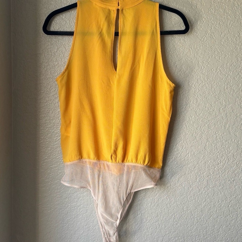 Lush yellow Halter Bodysuit Size Medium - Picture 3 of 11